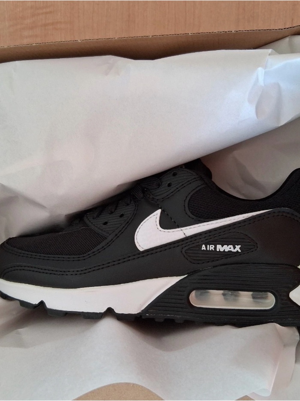 Women’s Nike Air Max 90